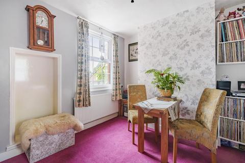 2 bedroom terraced house for sale, Aylesbury,  Buckinghamshire,  HP20