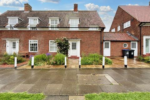 3 bedroom terraced house for sale, 66 Parkway, Welwyn Garden City, Hertfordshire, AL8 6HH