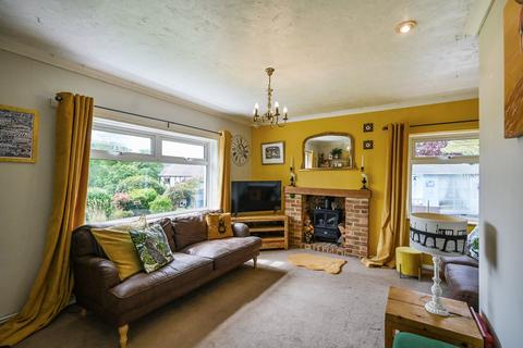 3 bedroom bungalow for sale, Kingsdown Hill, Kingsdown, Deal, Kent, CT14