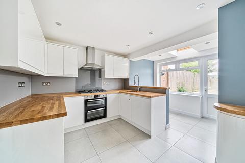 3 bedroom end of terrace house for sale, De Lucy Avenue, Alresford, Hampshire, SO24