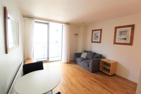 1 bedroom flat to rent, Whitehall Quay, Leeds, West Yorkshire, UK, LS1