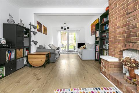 86 Bond Street, Englefield Green, Egham, TW20 0PX