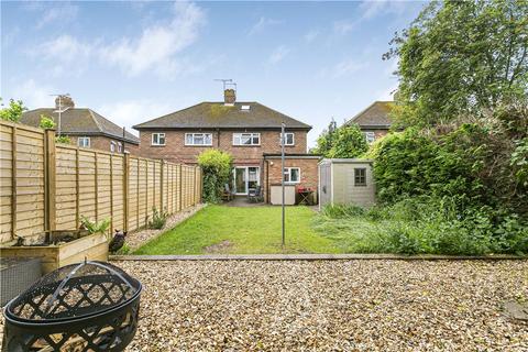86 Bond Street, Englefield Green, Egham, TW20 0PX