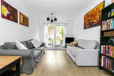 86 Bond Street, Englefield Green, Egham, TW20 0PX