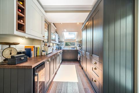 28 Strickland Street, London, SE8 4JB
