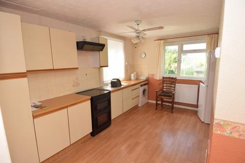 3 bedroom end of terrace house for sale, Finnis Road, Amesbury SP4 7NL