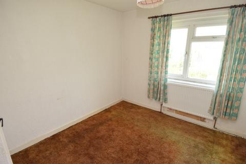 16 Finnis Road, Amesbury, Salisbury, SP4 7NL