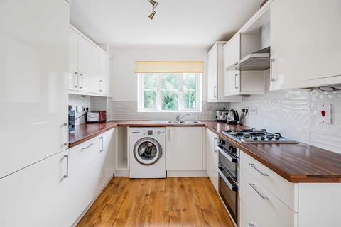 31 Hyde Road, Royal Wootton Bassett, Swindon, SN4 8GA