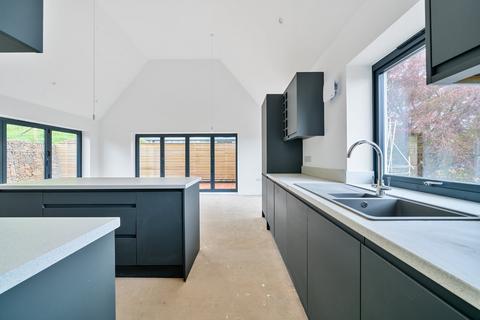 3 bedroom detached house for sale, Elizabeth Penton Way, Bampton, Tiverton, Devon, EX16