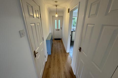 3 bedroom semi-detached house to rent, Birchwood Close, Totnes TQ9