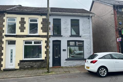 2 bedroom end of terrace house to rent, Clydach Road, ,