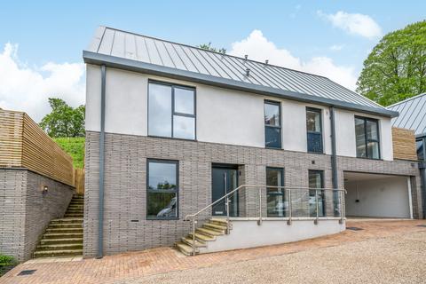 4 bedroom detached house for sale, Elizabeth Penton Way, Bampton, Tiverton, Devon, EX16