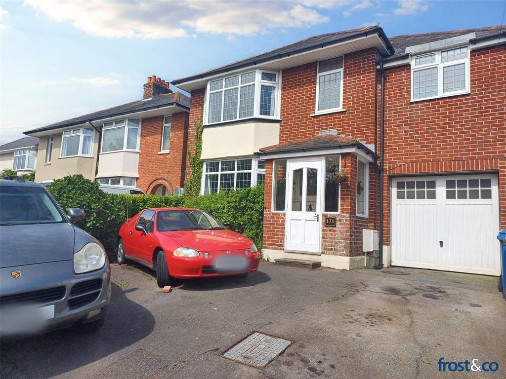 Sandbanks Road
