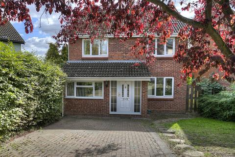 4 bedroom detached house for sale, Cardinal Close, Colchester, Essex, CO4