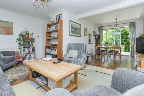 20 Bathurst Road, Folkestone, CT20 2NT