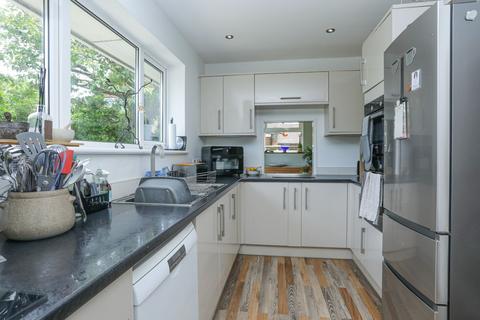 20 Bathurst Road, Folkestone, CT20 2NT