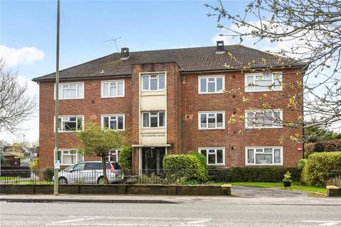 2 bedroom apartment for sale, Winchester Road, Petersfield, Hampshire, GU32