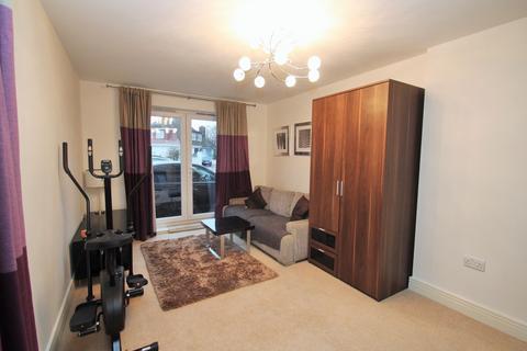 1 bedroom apartment to rent, October Court, 3 Corwell Lane, Uxbridge, Middlesex
