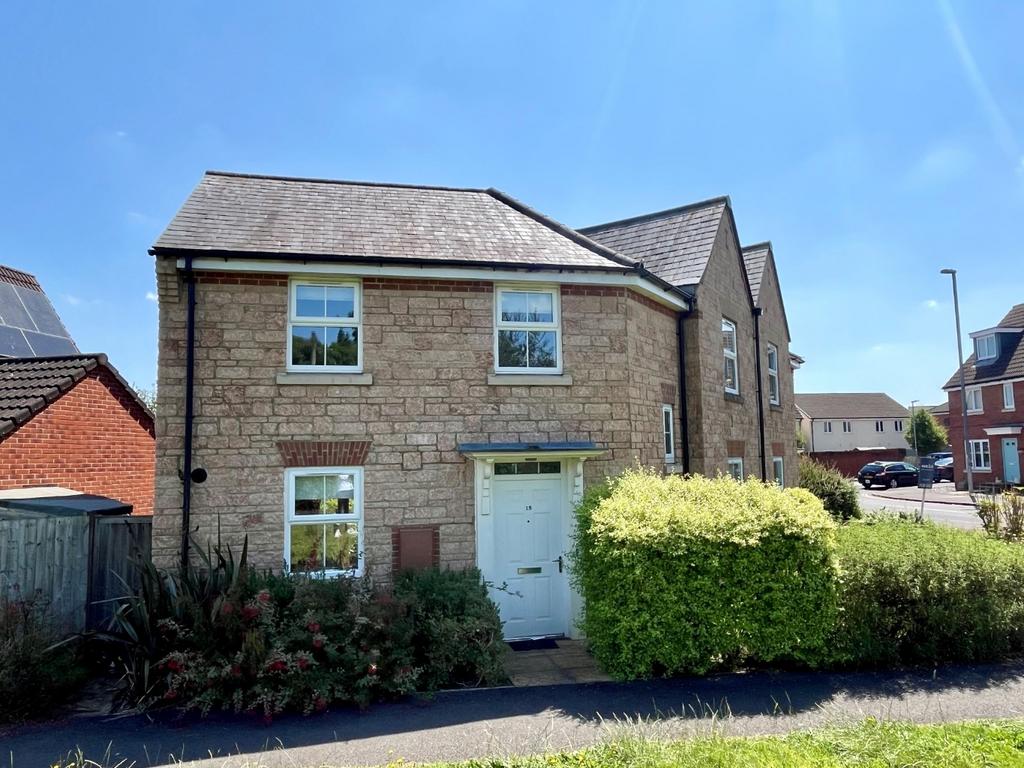 Collett Road, Norton Fitzwarren 3 bed semidetached house to rent £