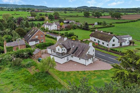 4 bedroom detached house for sale, Handley, Tattenhall, Chester