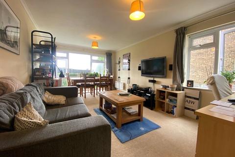 1 bedroom apartment to rent, Grovelands, The Grove, Horley, Surrey, RH6