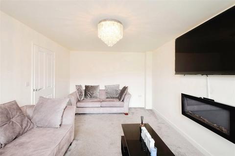 4 bedroom detached house for sale, Waudby Way, Hull, East Riding of Yorkshi, HU9