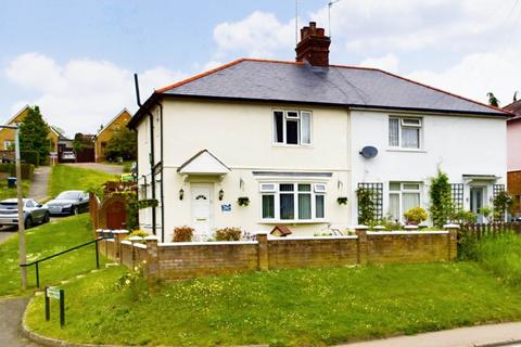 3 bedroom semi-detached house for sale, St Albans Hill, Hemel Hempstead