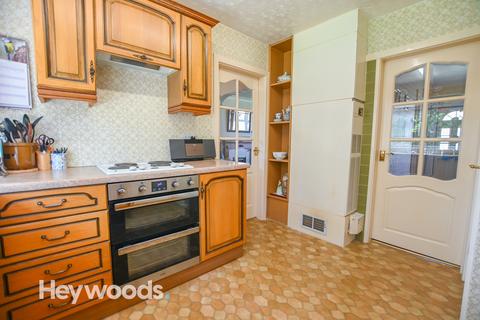 28 Chessington Crescent, Stoke-on-trent, ST4 8ER