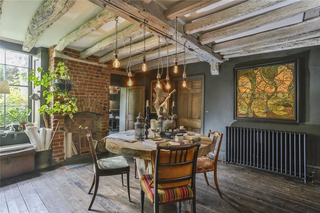 Breakfast Room