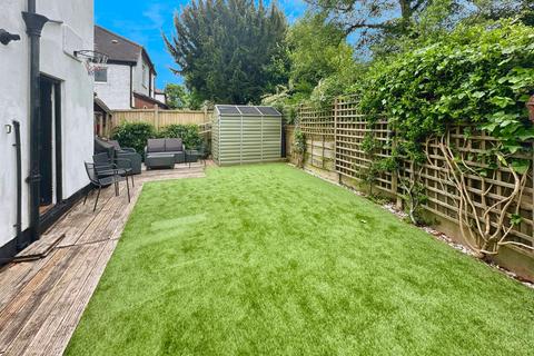8 Overbrook Drive, Prestwich, Manchester, M25 0AB