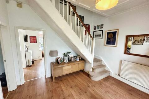 8 Overbrook Drive, Prestwich, Manchester, M25 0AB