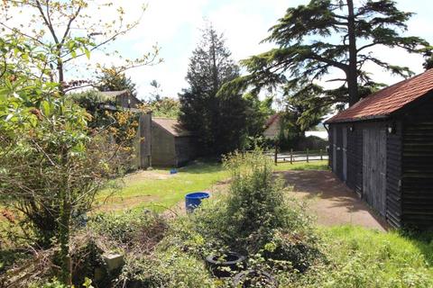 Land for sale, Tylers Road, Roydon Hamlet, CM19