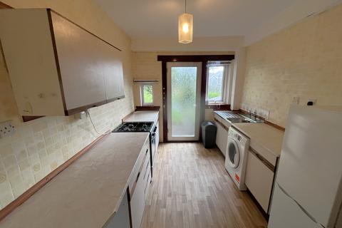 3 bedroom terraced house for sale, Sandyhills Road, Sandyhills, Glasgow G32