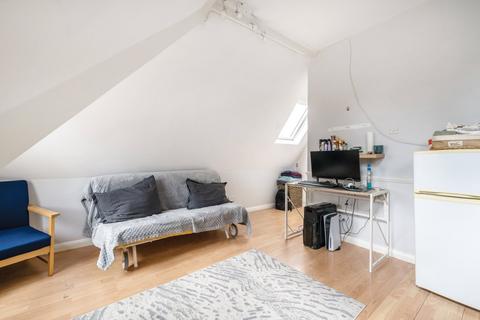 1 bedroom apartment to rent, Camberley, Surrey GU15