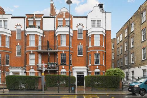 3 bedroom flat for sale, Beaufort Street, London, SW3