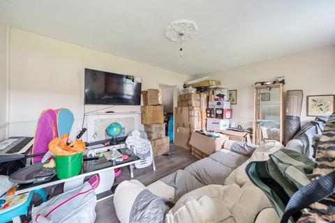 3 bedroom end of terrace house for sale, Murray Square, London