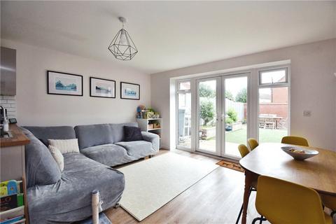 57 Cutforth Way, Romsey, SO51 0BN