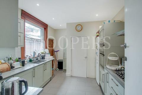 3 bedroom terraced house for sale, Wendover Road, London, NW10