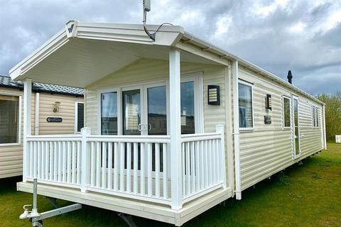 3 bedroom static caravan for sale, Whitecliff Bay Holiday Park
