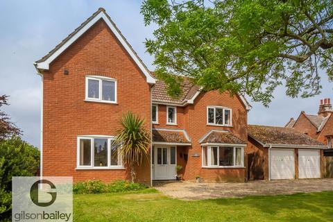 4 bedroom detached house for sale, Church Road, Norwich NR13