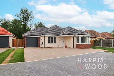 3 bedroom bungalow for sale, Woodland View, Weavers Close, Brightlingsea, Colchester, CO7