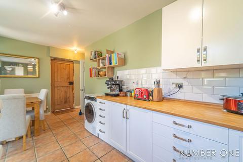 15 Crossway, Rogiet, Caldicot, NP26 3SH