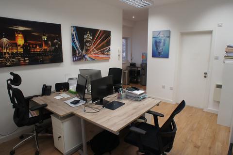 Office to rent, Bedford Road, London N2