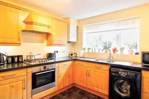 3 bedroom detached house for sale, Beaulieu Drive, Pevensey BN24