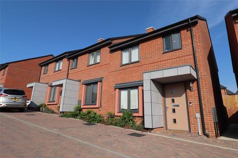 2 bedroom end of terrace house to rent, Haygreen Crescent, Ebbsfleet, Kent, DA10