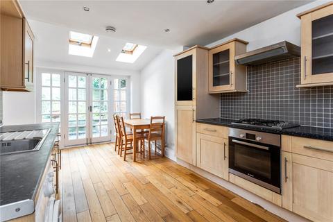 4 bedroom apartment to rent, Reighton Road, London, E5