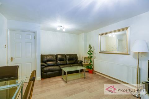 2 bedroom duplex for sale, Glendor Gardens, Mill Hill, NW7