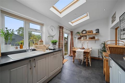26 Cavendish Drive, Lawford, Manningtree, CO11 2EY