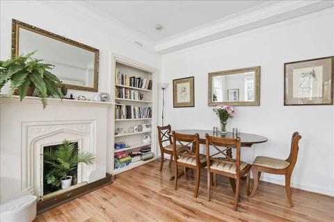 3 bedroom apartment to rent, Edwardes Square, Kensington W8