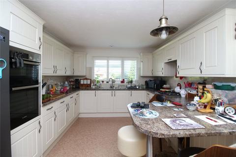 3 bedroom bungalow for sale, Berryfield Road, Hordle, Hampshire, SO41